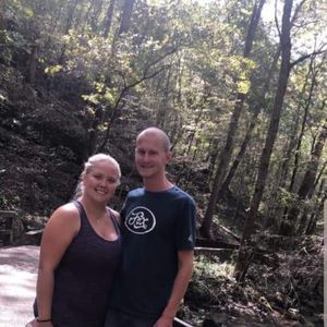 Meet your Posher, Courtney